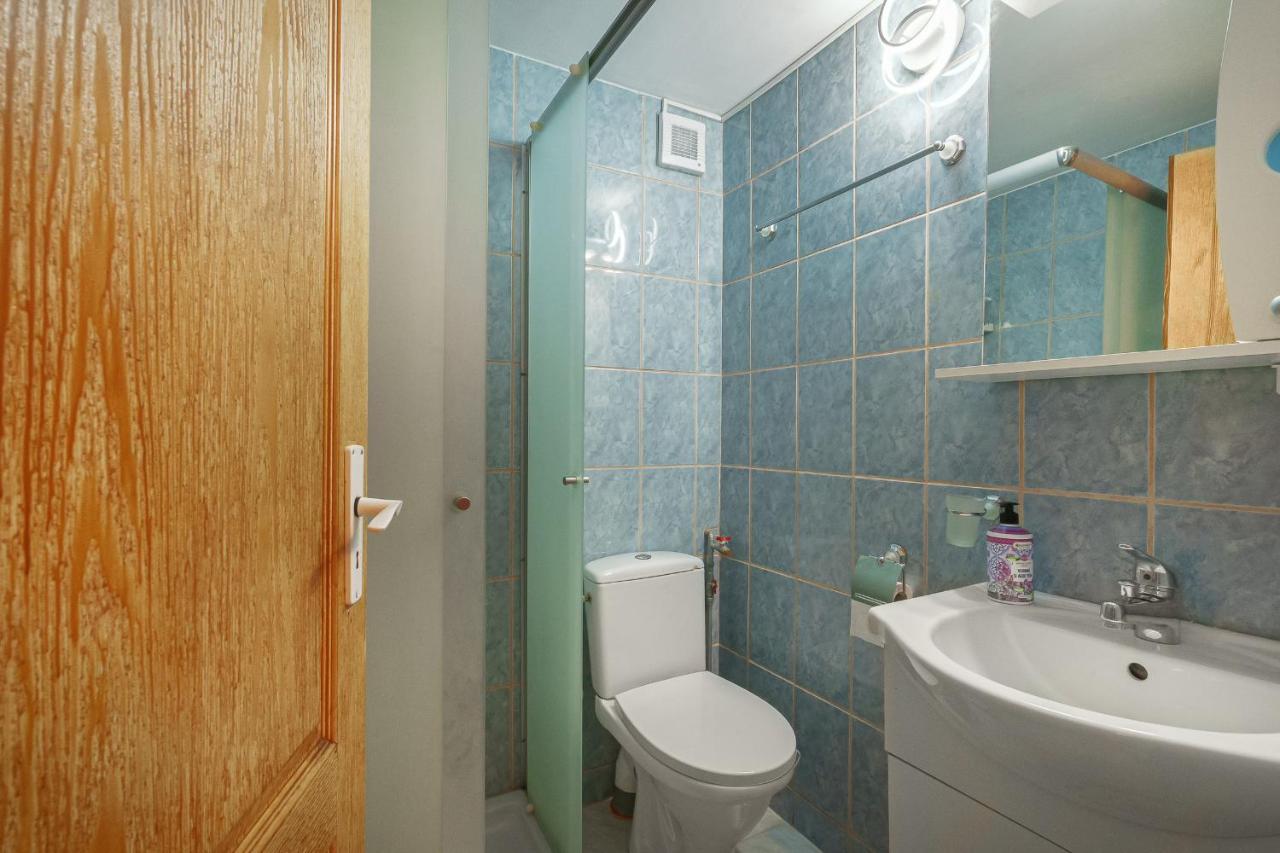 Stone Gate Apartment #3 Bucharest Exterior photo